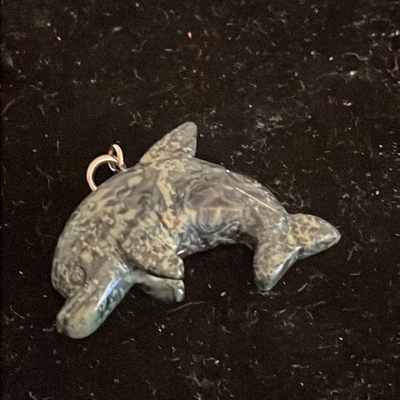 1.5” green granite dolphin charm pendant with jump hoop - Picture 5 of 10